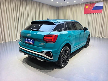 Audi Q2, 2022г., передний привод, робот