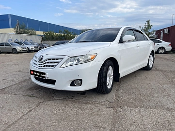 Toyota Camry, 2009г, передний привод, автомат