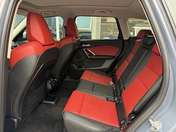 BMW X1, 2023г, передний привод, робот