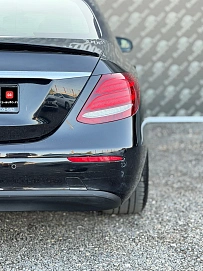 Mercedes-Benz E-Класс, 2018г., задний привод, автомат