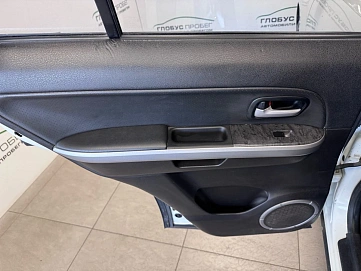 Suzuki Grand Vitara, 2011г., полный привод, автомат