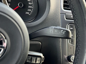 Volkswagen Polo, 2019г., передний привод, автомат