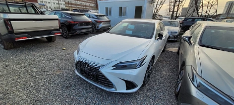 Lexus ES, 2025г., передний привод, вариатор