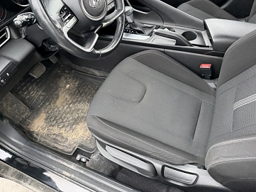 Hyundai Elantra, 2022г., передний привод, автомат