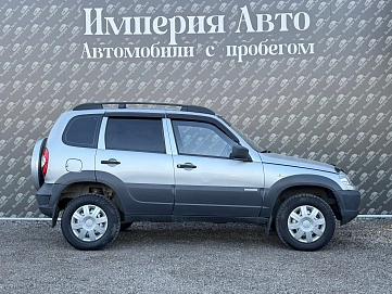 Chevrolet Niva, 2014г., полный привод, механика
