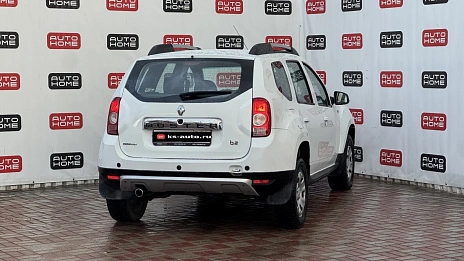Renault Duster, 2013г., передний привод, автомат