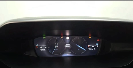 Peugeot 308, 2022г, передний привод, автомат