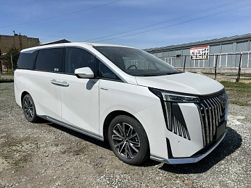 GAC M8, 2023г., передний привод, автомат