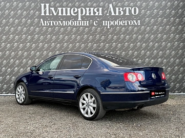Volkswagen Passat, 2006г., передний привод, автомат