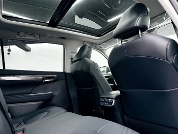 Toyota Highlander, 2026г., полный привод, автомат