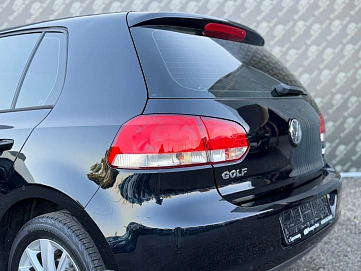 Volkswagen Golf, 2011г., передний привод, механика
