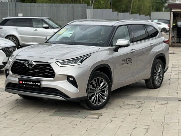 Toyota Highlander, 2026г, полный привод, автомат