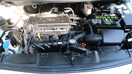 Hyundai Solaris, 2014г., передний привод, механика