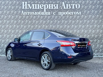 Nissan Sentra, 2015г., передний привод, вариатор