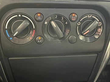 Suzuki SX4, 2008г., полный привод, механика