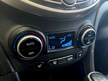 Hyundai Solaris, 2014г., передний привод, автомат