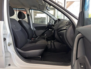 Lada (ВАЗ) Kalina, 2014г., передний привод, механика