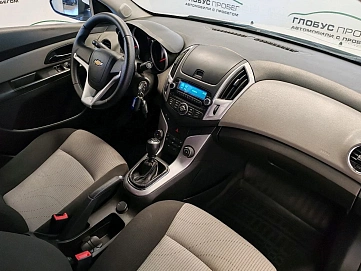 Chevrolet Cruze, 2013г., передний привод, механика