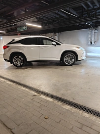 Lexus RX, 2020г., полный привод, автомат