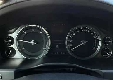 Toyota Land Cruiser, 2016г., полный привод, автомат