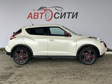 Nissan Juke, 2017г., передний привод, вариатор