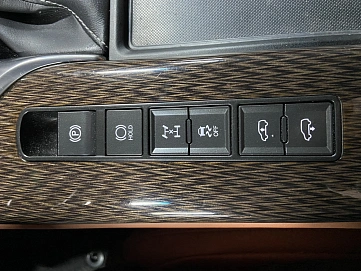 Lexus LX, 2022г., полный привод, автомат