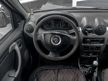 Renault Logan, 2012г., передний привод, механика