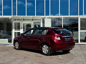 Geely Emgrand EC7, 2013г., передний привод, механика
