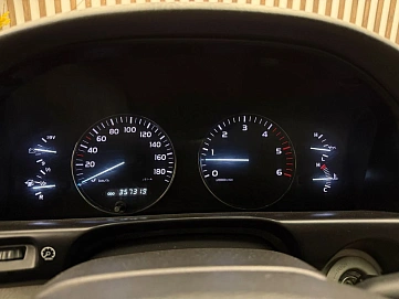 Toyota Land Cruiser, 2006г., полный привод, механика