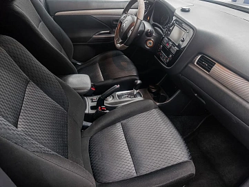 Mitsubishi Outlander, 2013г., полный привод, вариатор