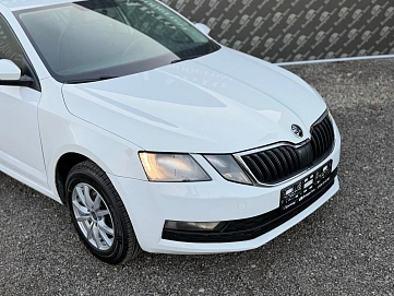 Skoda Octavia, 2019г., передний привод, автомат