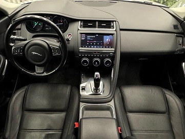 Jaguar E-Pace, 2018г., полный привод, автомат