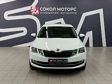 Skoda Octavia, 2017г., передний привод, робот