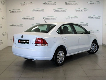 Volkswagen Polo, 2014г., передний привод, автомат