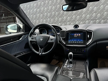 Maserati Ghibli, 2016г., полный привод, автомат