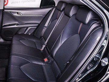 Toyota Camry, 2022г., передний привод, автомат