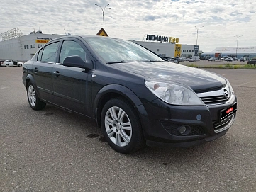 Opel Astra, 2012г., передний привод, робот