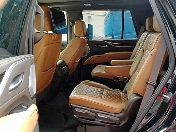 Cadillac Escalade, 2021г., задний привод, автомат