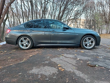 BMW 3 серии, 2018г., полный привод, автомат