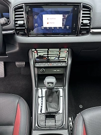 Skoda Karoq, 2023г., передний привод, автомат