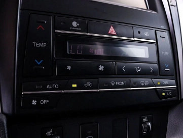 Toyota Camry, 2016г., передний привод, автомат