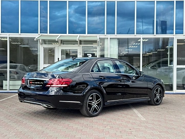 Mercedes-Benz E-Класс, 2015г., задний привод, автомат
