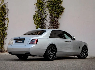 Rolls-Royce Ghost, 2024г., полный привод, автомат