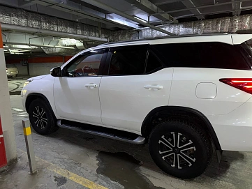 Toyota Fortuner, 2017г., полный привод, автомат