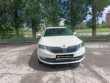 Skoda Octavia, 2018г., передний привод, робот