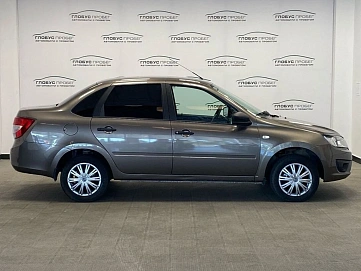 Lada (ВАЗ) Granta, 2018г., передний привод, механика