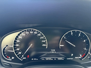 BMW 3 серии, 2019г., задний привод, автомат