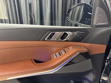 BMW X7, 2023г., полный привод, автомат