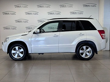 Suzuki Grand Vitara, 2011г., полный привод, автомат