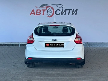 Ford Focus, 2012г., передний привод, робот
